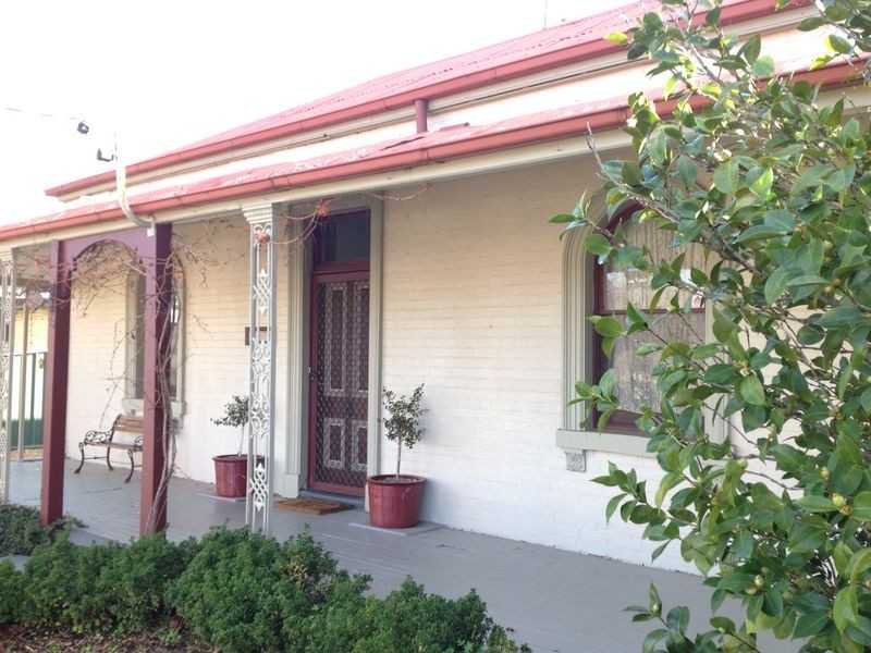 96 Warne Street, Wellington NSW 2820