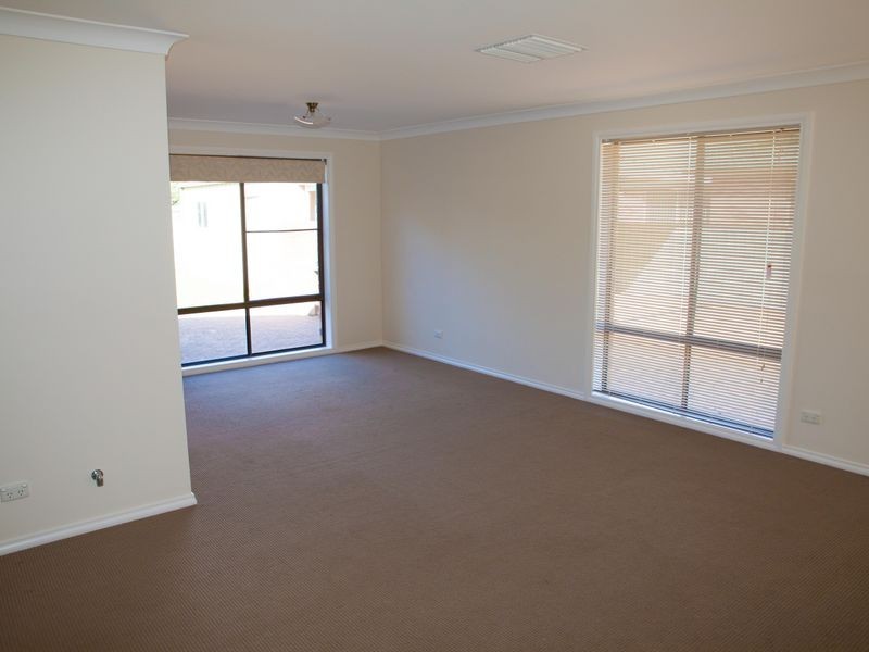 7 Nicholii Street, Wellington NSW 2820