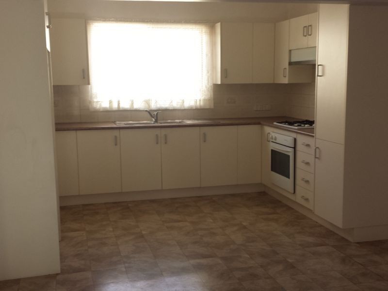 153 Pierce Street, Wellington NSW 2820