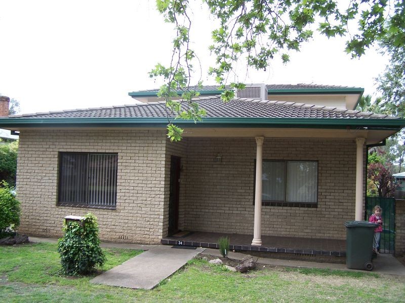 34 Whiteley, Wellington NSW 2820