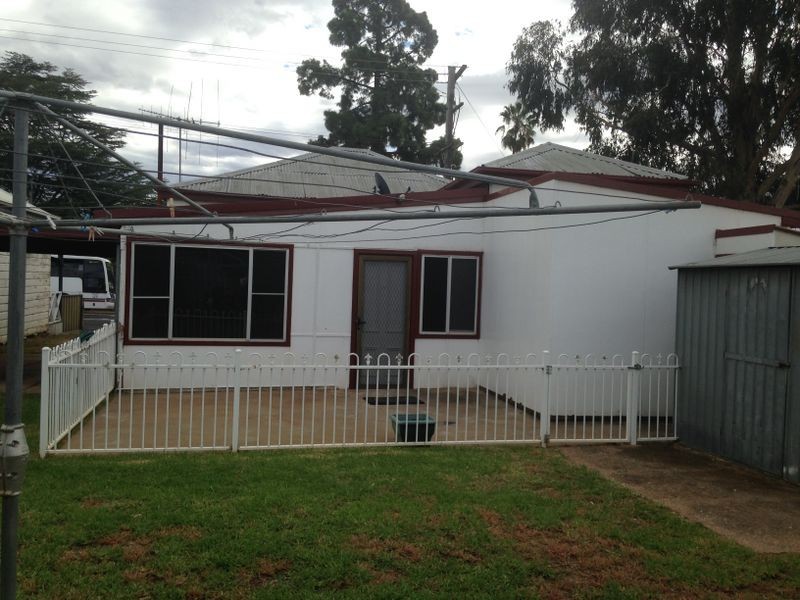 102 Arthur Street, Wellington NSW 2820