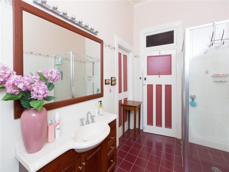 4 Warne Street, Wellington NSW 2820