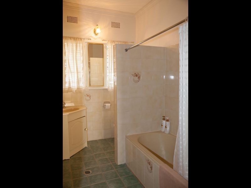 28 Clive Street, Wellington NSW 2820