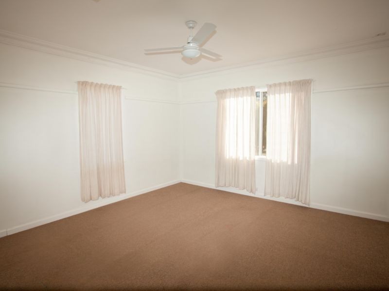 129 Warne Street, Wellington NSW 2820