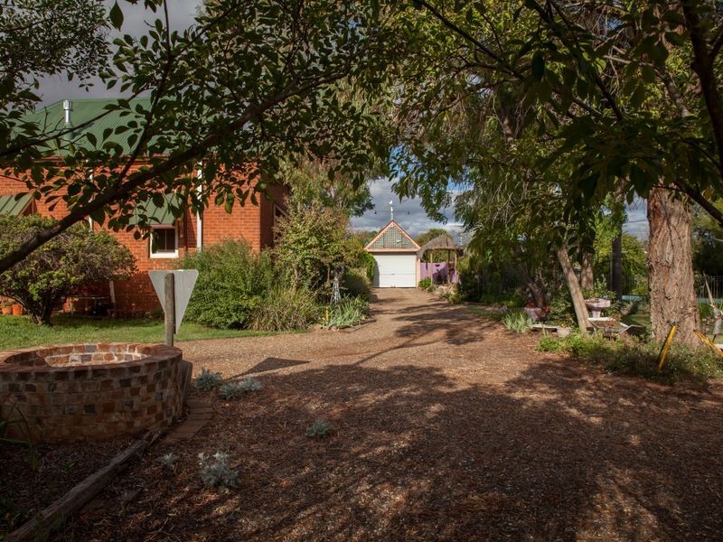 111 Arthur Street, Wellington NSW 2820