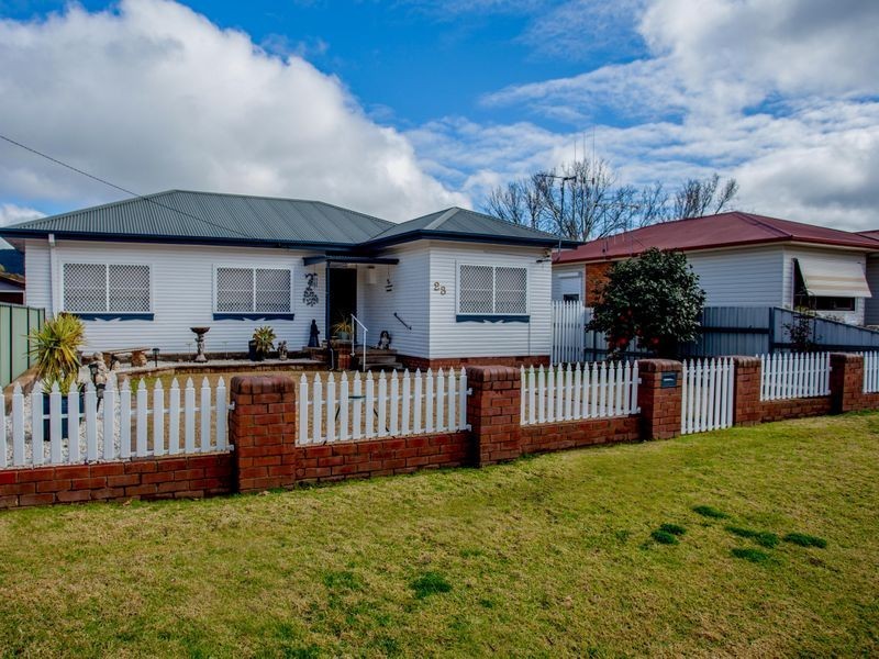 23 Raymond Street, Wellington NSW 2820