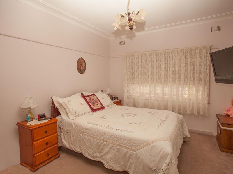 23 Raymond Street, Wellington NSW 2820