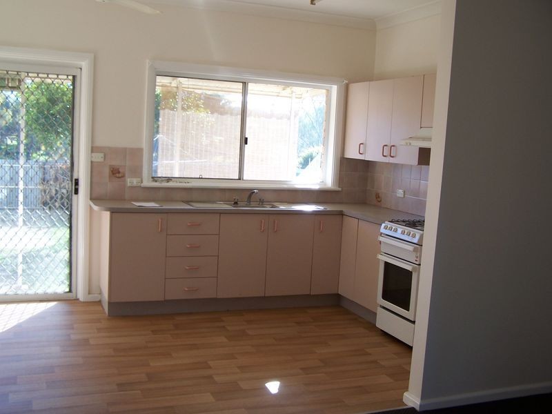 26 Gobolion Street, Wellington NSW 2820