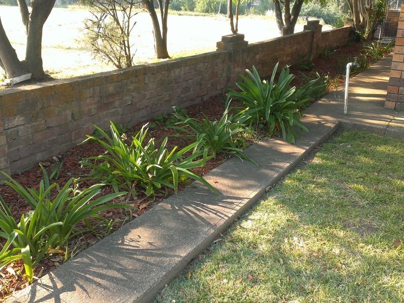 26 Gobolion Street, Wellington NSW 2820