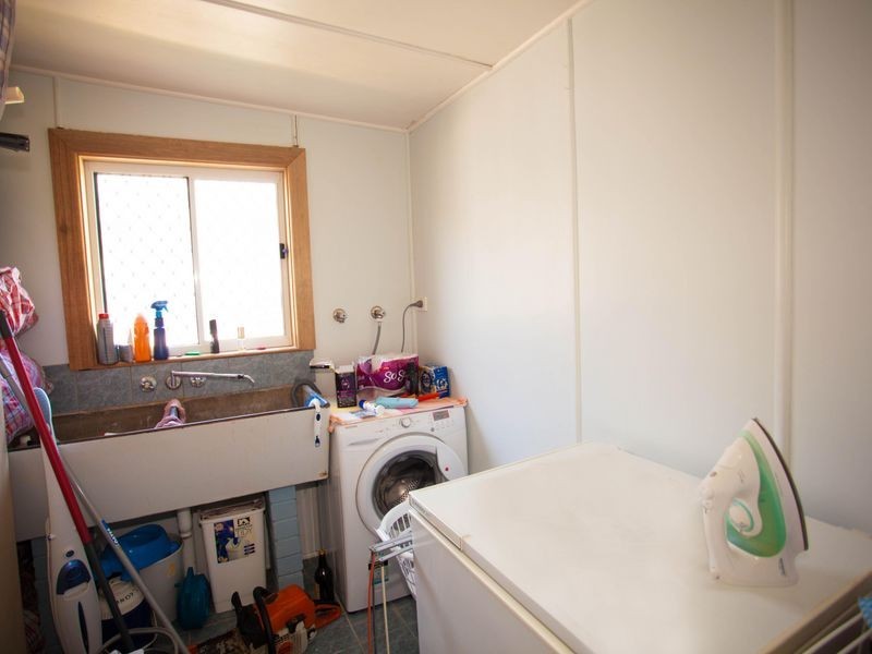 31 Simpson Street, Wellington NSW 2820
