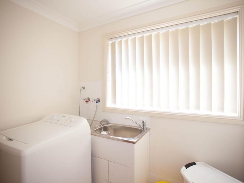 1/11A Maxwell Street, Wellington NSW 2820