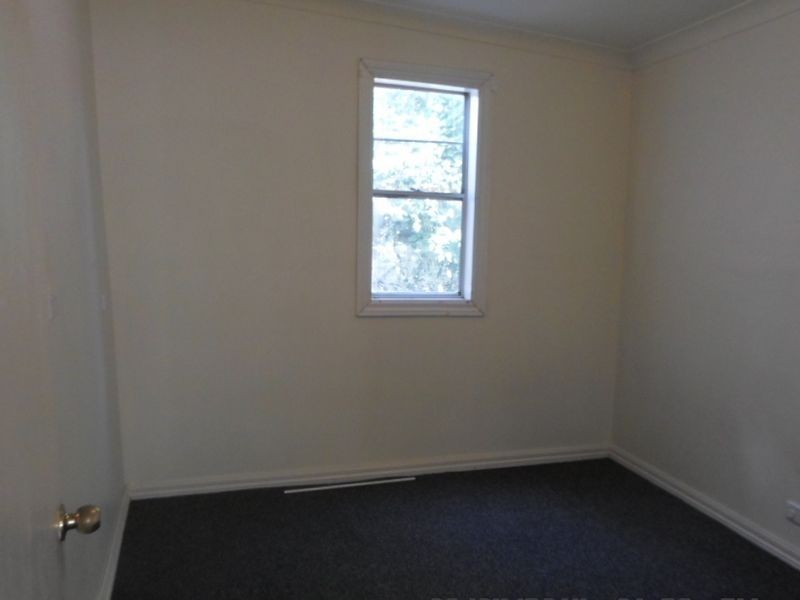 27 Gobolion Street, Wellington NSW 2820