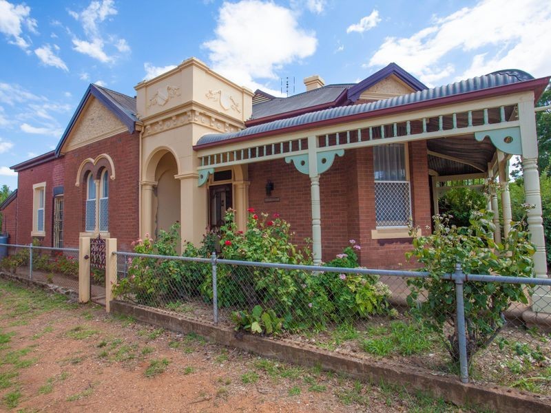 56 Gisborne Street, Wellington NSW 2820