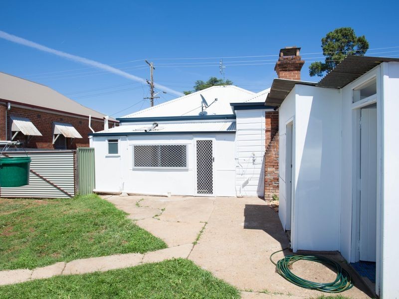 104 Arthur Street, Wellington NSW 2820