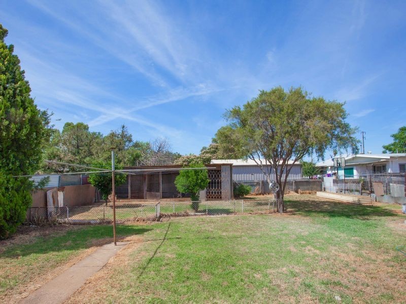 67 Maxwell Street, Wellington NSW 2820