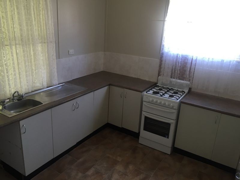 84 Thornton Street, Wellington NSW 2820