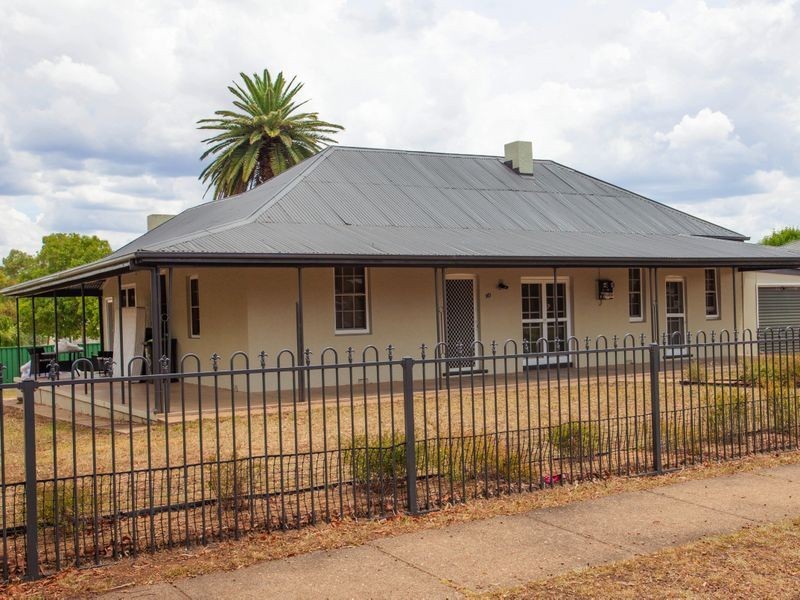 49 Gisborne Street, Wellington NSW 2820