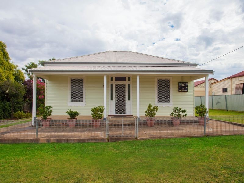 78 Maxwell Street, Wellington NSW 2820