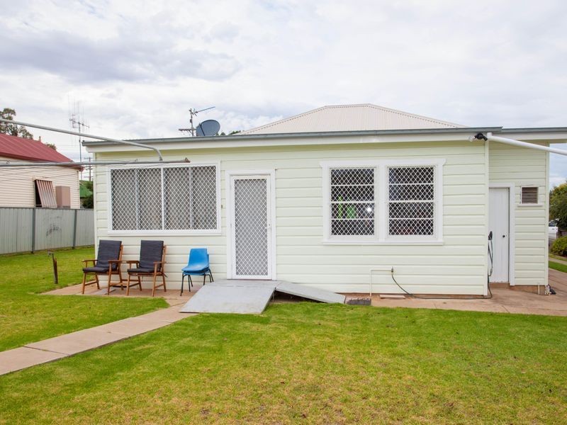 78 Maxwell Street, Wellington NSW 2820