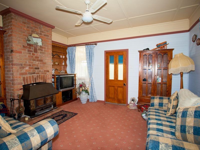 21 Bell Street, Yeoval NSW 2868