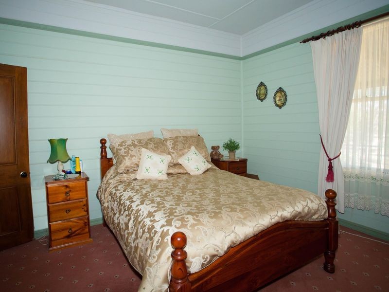 21 Bell Street, Yeoval NSW 2868