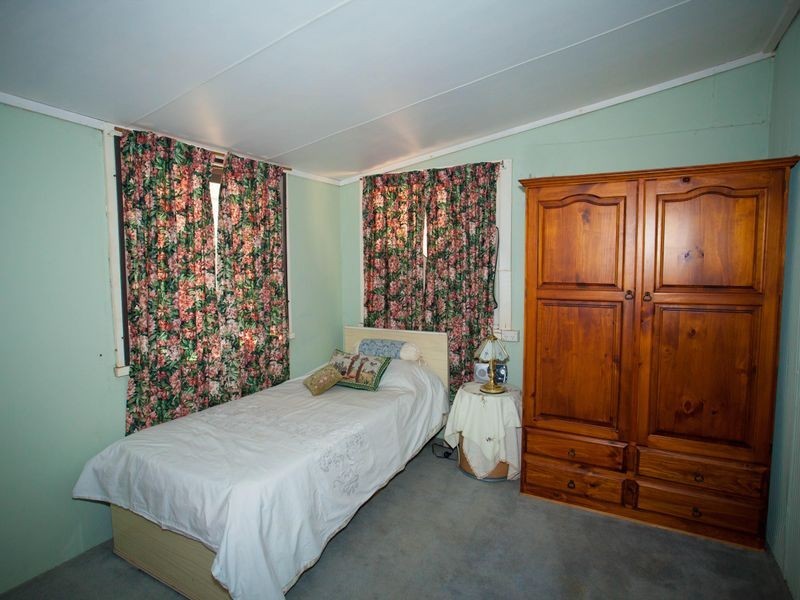 21 Bell Street, Yeoval NSW 2868