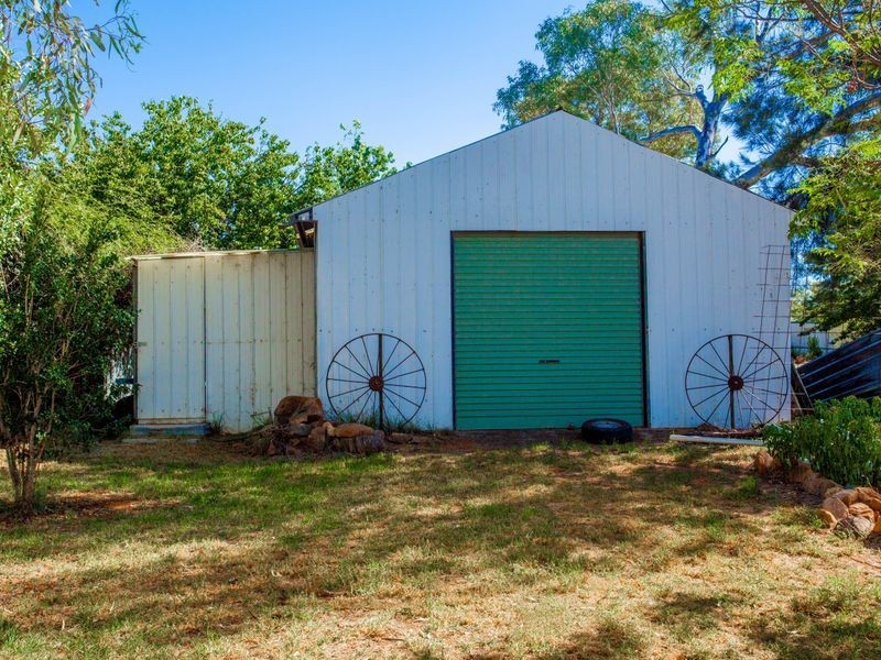 21 Bell Street, Yeoval NSW 2868