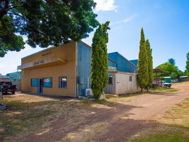 52 Lee Street, Wellington NSW 2820