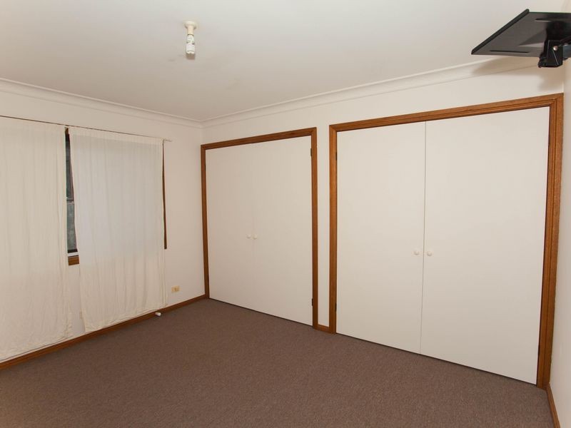 8 Dibbs Street, Wellington NSW 2820