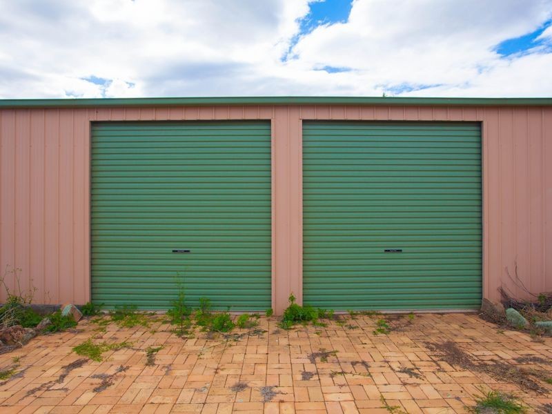 70 Railway Parade, Yeoval NSW 2868