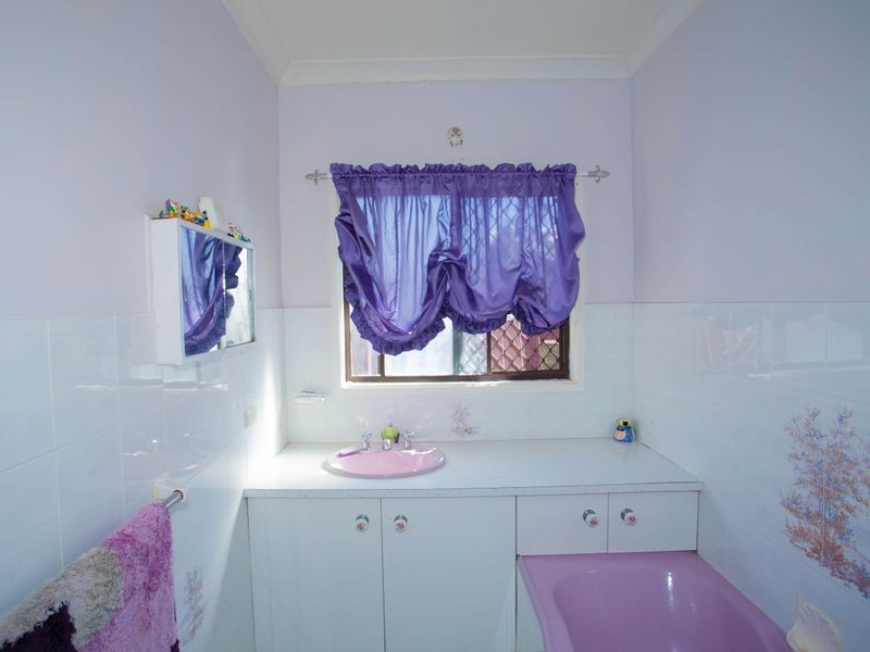 5 Apsley Street, Wellington NSW 2820