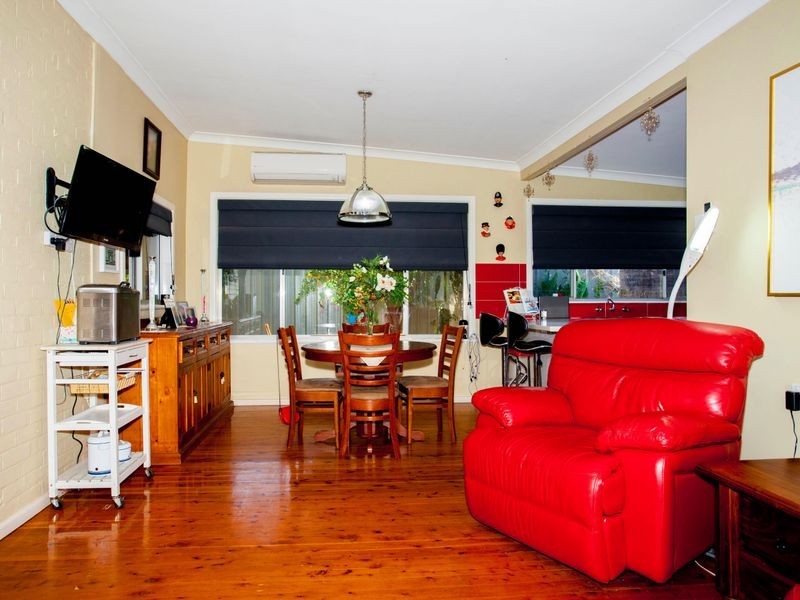 43 Whiteley Street, Wellington NSW 2820