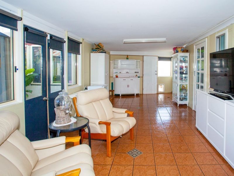 43 Whiteley Street, Wellington NSW 2820