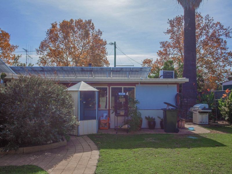 43 Whiteley Street, Wellington NSW 2820