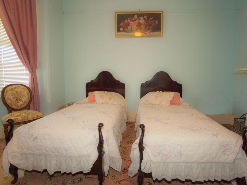 68 Warne Street, Wellington NSW 2820