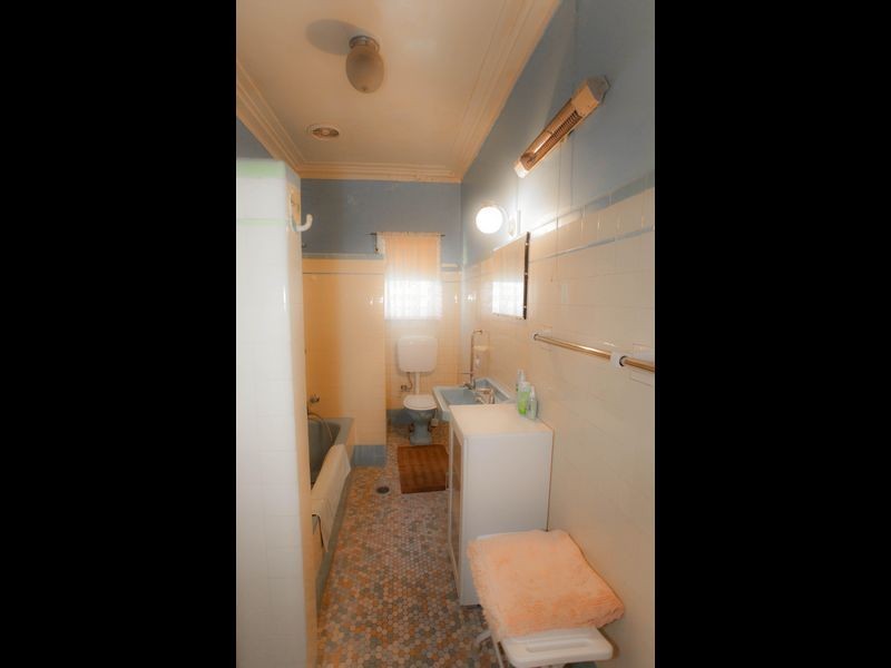 68 Warne Street, Wellington NSW 2820