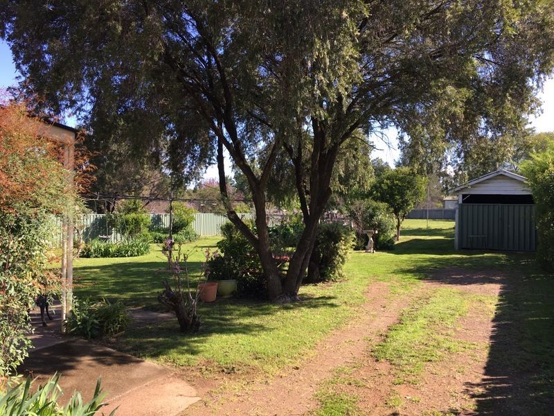 68 Warne Street, Wellington NSW 2820