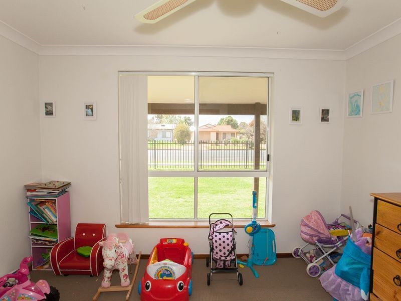 31 Montefiores Street, Wellington NSW 2820