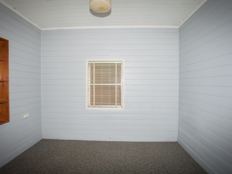 10 Short Street, Wellington NSW 2820