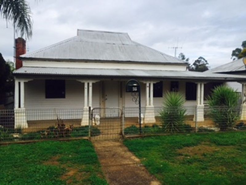 35 Zouch Street, Wellington NSW 2820