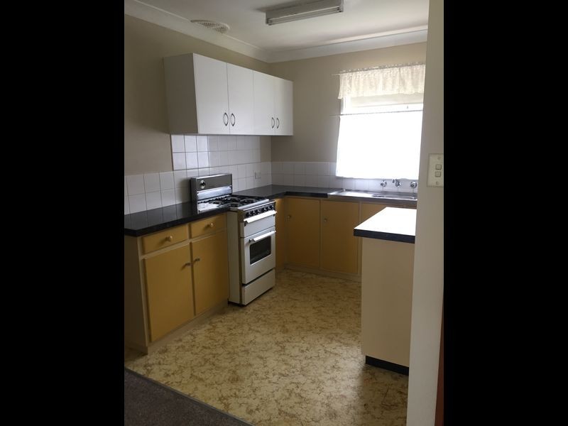 2/73 Lee, Wellington NSW 2820