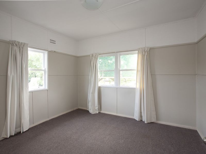 100 Simpson Street, Wellington NSW 2820