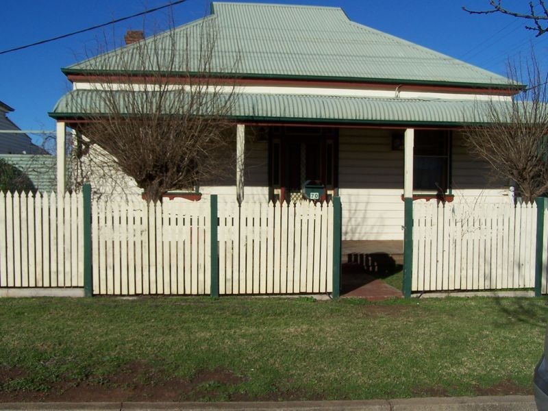 70 Simpson Street, Wellington NSW 2820