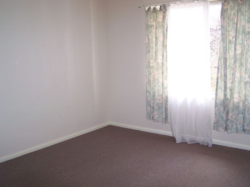 4/16 Bank Street, Wellington NSW 2820