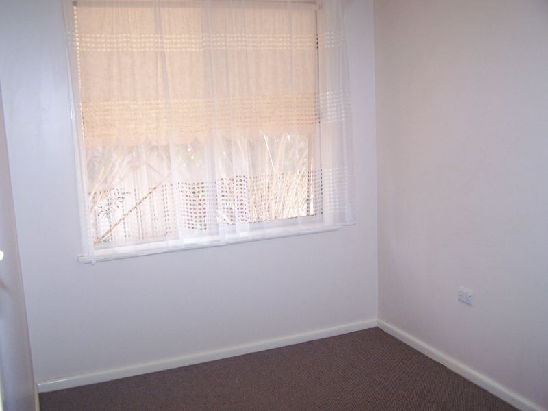 4/16 Bank Street, Wellington NSW 2820