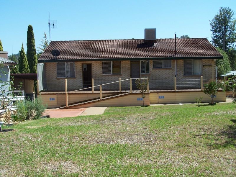 1 Riverview Avenue, Wellington NSW 2820
