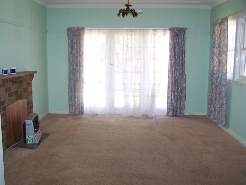 61 Zouch Street, Wellington NSW 2820
