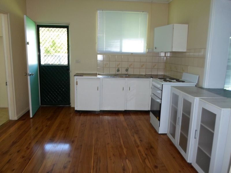 24 Percy Street, Wellington NSW 2820