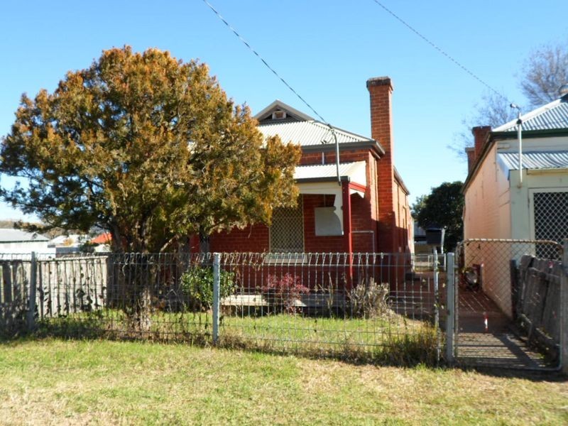 5 Parkes Street, Wellington NSW 2820