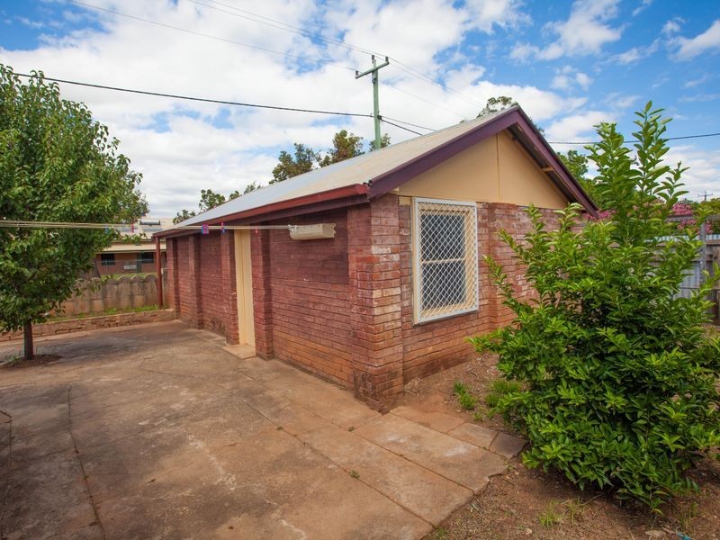 56 Gisborne Street, Wellington NSW 2820